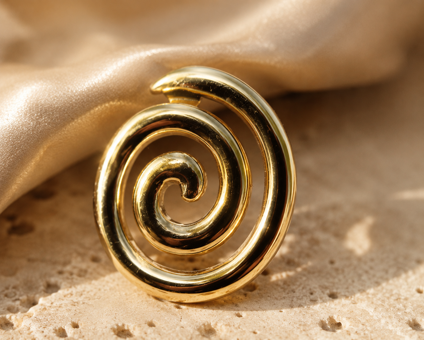 Boucles d’Oreilles Asie Dorées en Acier Inoxydable 316L