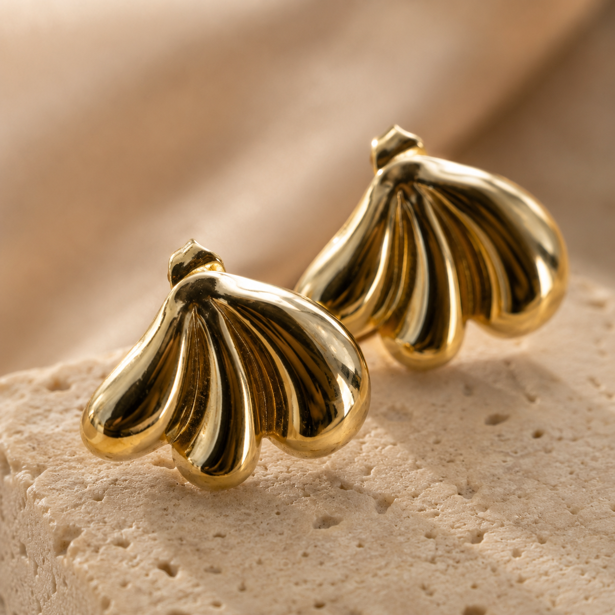 Boucles d’Oreilles Nora Dorées en Acier Inoxydable 316L